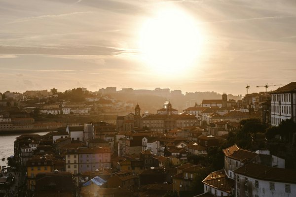 Quels sont les meilleurs itinéraires pour une randonnée dans le parc national des Arches, USA?